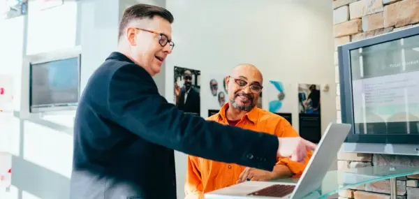 Reviewing business finances and bookkeeping with a FundFindrs adviser